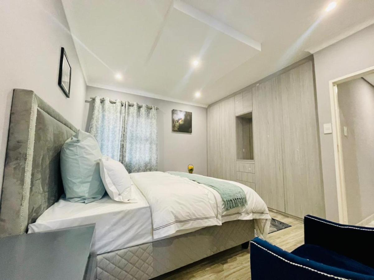 Cozier Glitz Villa Kapstaden Exteriör bild