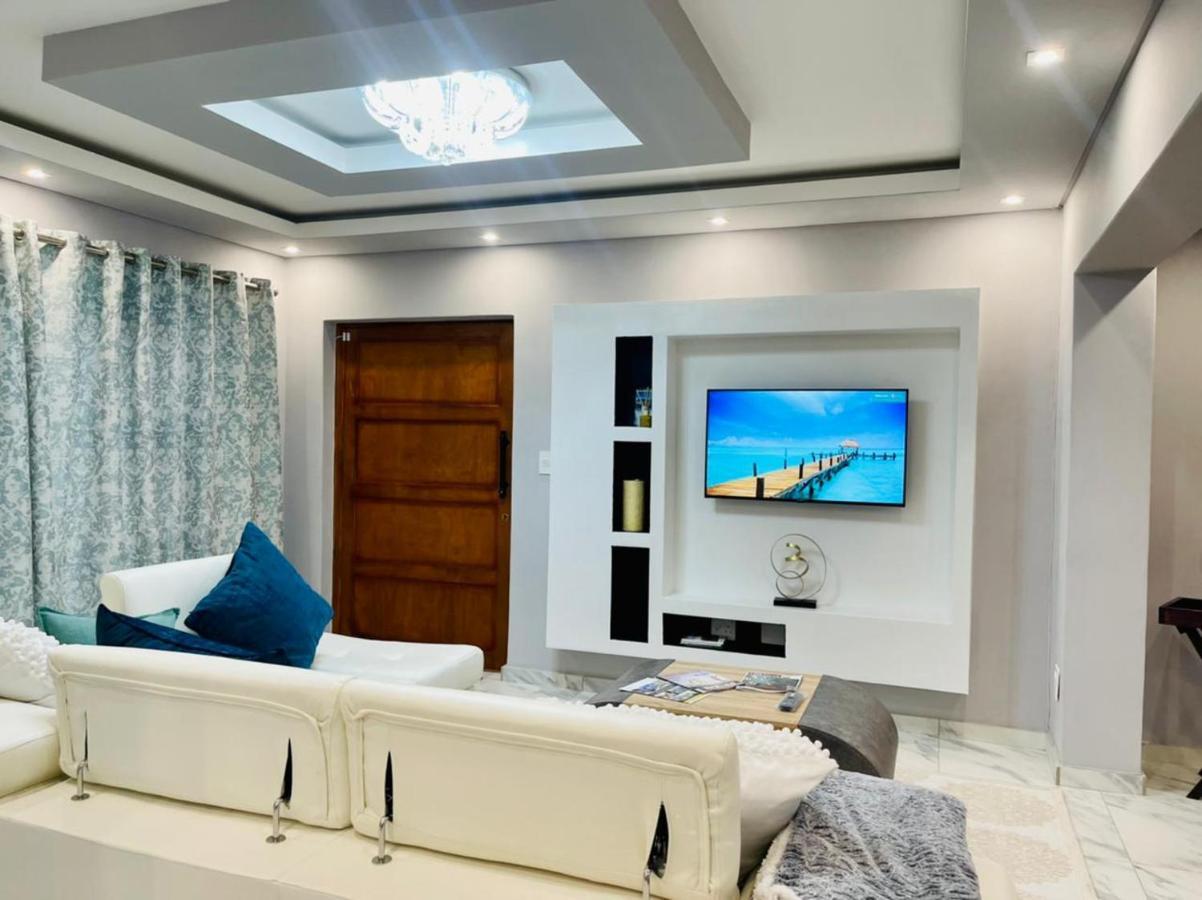 Cozier Glitz Villa Kapstaden Exteriör bild