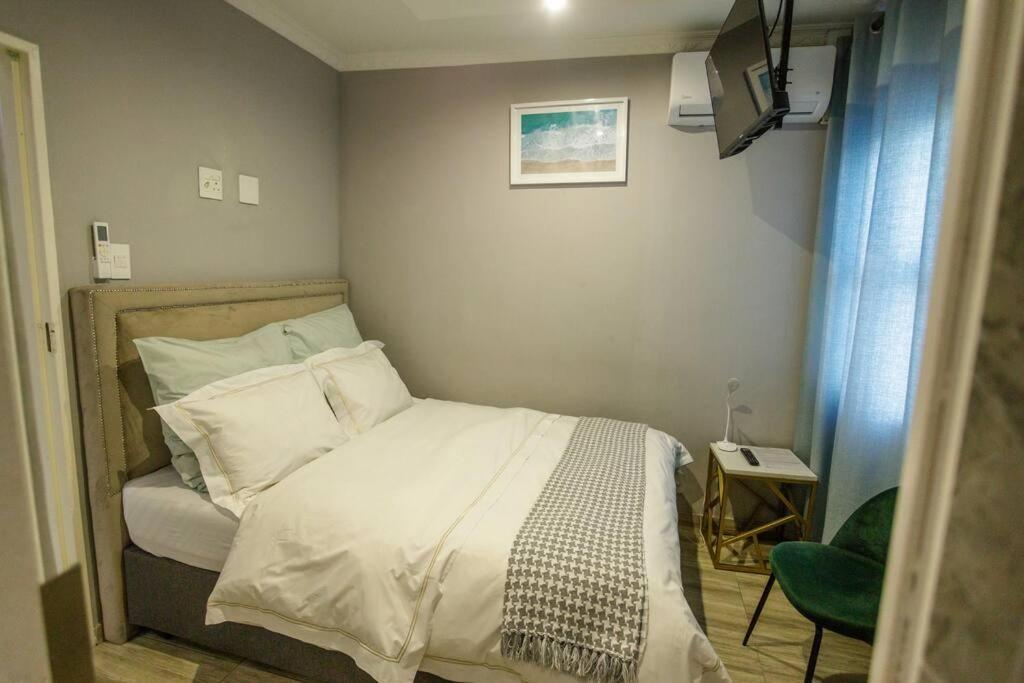 Cozier Glitz Villa Kapstaden Exteriör bild