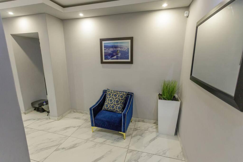 Cozier Glitz Villa Kapstaden Exteriör bild